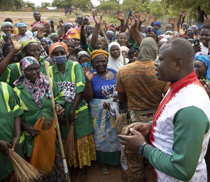 Burkina: le lieutenant-colonel Damiba invite à l’union face aux défis qui se présentent à la Nation
