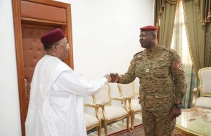 Burkina : Mahamadou Issoufou salue l’ouverture au dialogue du Président du Faso