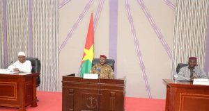 Burkina: «Nous devrons tôt ou tard nous regarder dans les yeux, nous parler et nous pardonner» (Damiba)