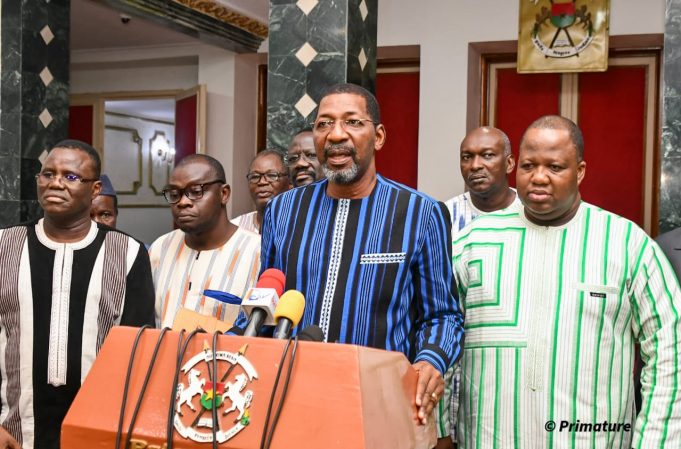 Burkina/Rencontre avec le PM: l’ex-majorité dénonce des «méthodes cavalières de convocation»