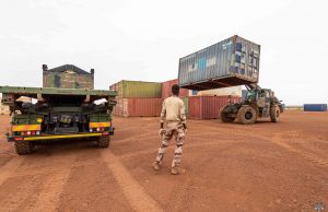 Burkina: le départ de Sabre est « un tournant dans la lutte contre le terrorisme » (Isaac Zida)