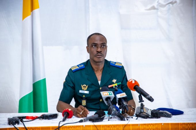 49 soldats ivoiriens arrêtés à Bamako: le Colonel Guezoa Mahi Armand brandit l’existence d’un « contrat de services partagés »