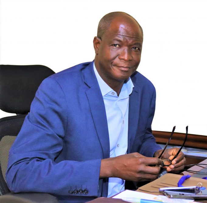 Dr Sirima, désigné scientifique de l’année 2022 par l’International Achievements Research Center (IARC)