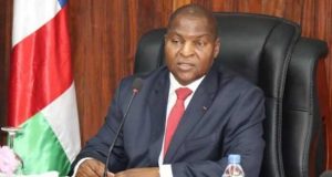 Centrafrique: l’opposition proteste contre un 3e mandat du président Faustin-Archange Touadéra