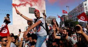 Tunisie: une manifestation contre le référendum sur une nouvelle Constitution réprimée