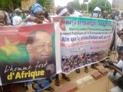 Arrivée de Blaise Compaoré au Burkina : ambiance à l’aéroport de Ouagadougou
