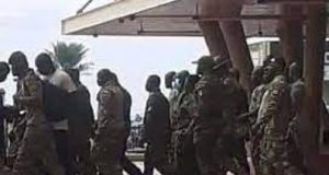 Mali: les 46 militaires ivoiriens en jugement ce jeudi