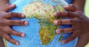 Sonnette d’alarme: « L’Afrique va droit dans le mur »