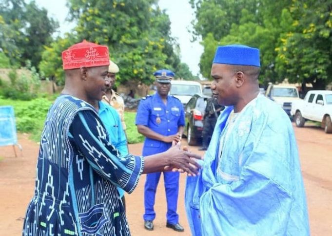Burkina: « Attention au risque d’une vraie guerre civile ! » (ex-ministre Alpha Barry)
