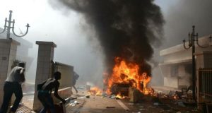 Plainte sur l’incendie du parlement: et si nous allions à la justice transitionnelle?