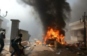 Burkina/Incendie du parlement: la justice juge « inopportune » la plainte de Léonce Koné