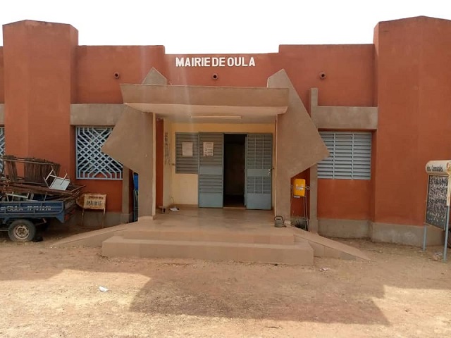 La mairie de Oula (Ph. Fasonord)