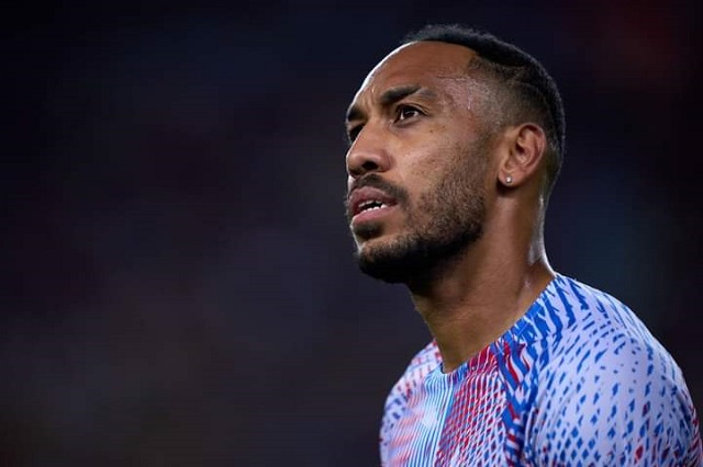 Le Gabonais Pierre-Emerick Aubameyang a été frappé par des cambioleurs dans son domicile à Barcelone (1)