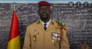 Guinée: le gouvernement de la transition dissout