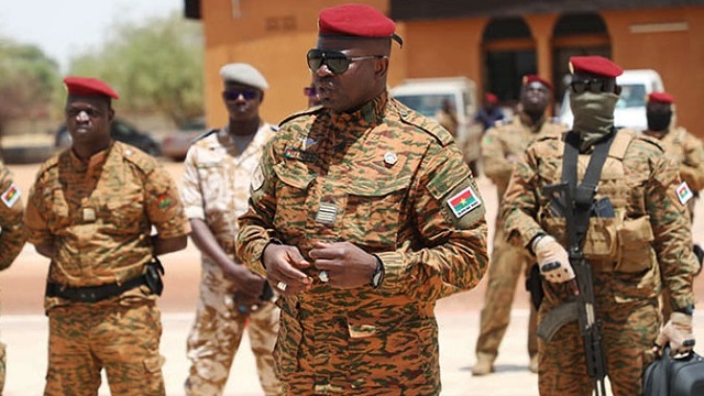 Le président du Faso, le lieutenant-colonel Paul-Henri Sandaogo Damiba (2)