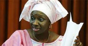Sénégal: les salves de Mimi contre Macky, épiphénomène ou prémices de fronde?