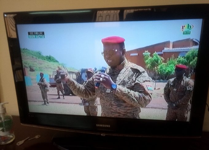 Burkina: le signal de la télévision nationale rétablit et coupé de nouveau