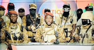 Burkina: «La récurrence des coups d’Etats (…), une tendance (…) porteuse de germes de guerre civile»