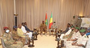 Lutte contre le terrorisme: le Burkina et le Mali décident de renforcer leur partenariat militaire
