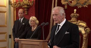 Royaume-Uni: la reine est morte, vive le roi