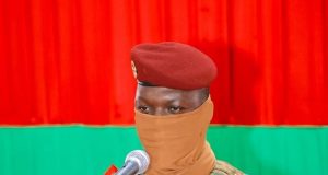 Ndjamena, Ouaga, Conakry: les juntes militaires font l’actu
