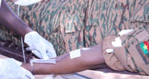 Ouagadougou: du sang pour sauver des soldats blessés