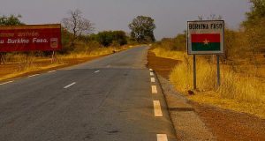 Burkina: ouverture des frontières