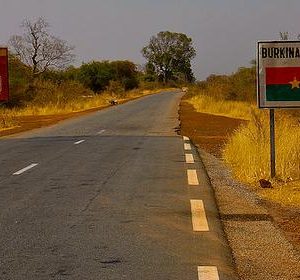 Burkina: ouverture des frontières