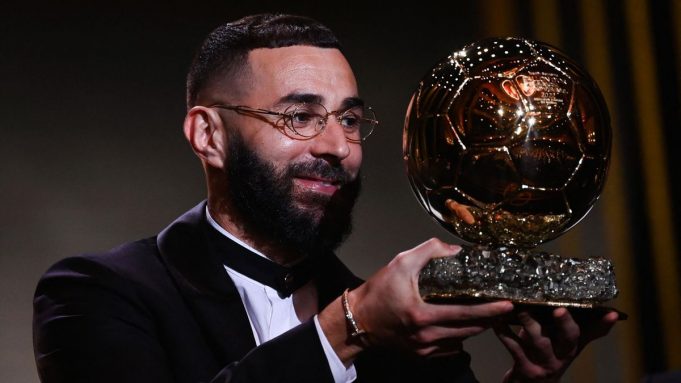 Ballon d’or 2022: triomphe sans surprise de Karim Benzema