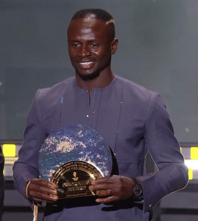 Sadio Mané avec le premier Prix Socrates de l'histoire