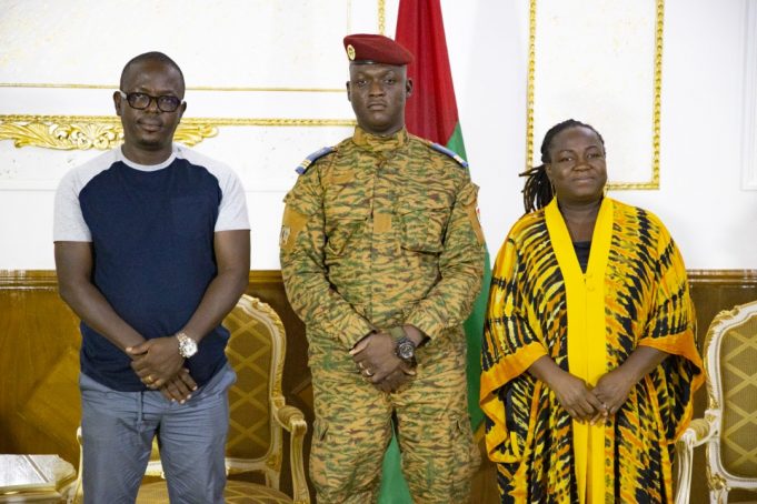 Mouvement sauvons Djibo chez le Capitaine Ibrahim Traoré: le Chef de l’Etat promet l’acheminement des vivres