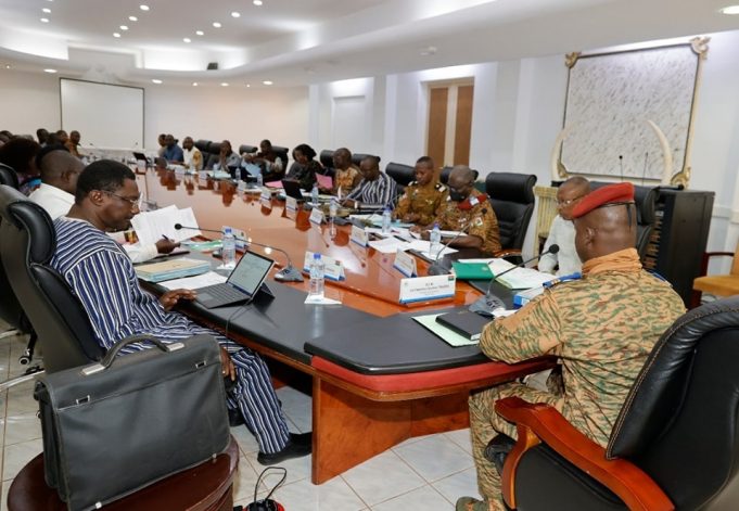 Burkina: le premier Conseil des ministres sous le capitaine Traoré ce 9 novembre 2022