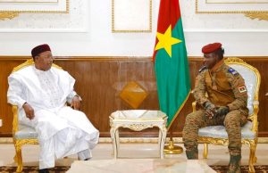 Transition au Burkina: le Médiateur de la CEDEAO vient aux nouvelles