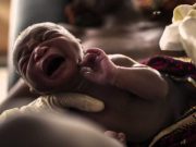Diapaga : la CRS baptise un nouveau-né, «Innocent»