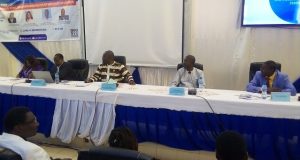 Burkina: les énarques éclairés sur la résilience administrative et défis sécuritaires