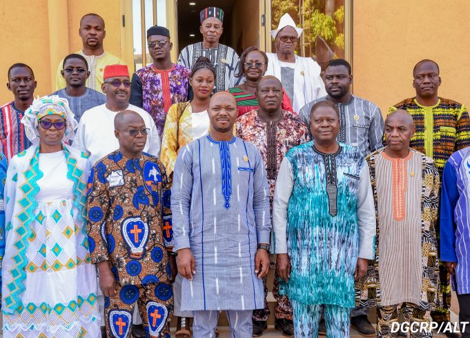 Burkina/ Assemblée législative de Transition: le président rend visite aux autorités de la FEME