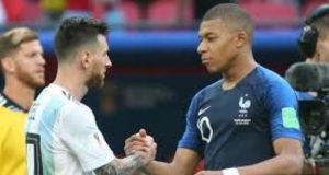 Qatar 2022: entre Mbappé et Messi, qui va décrocher la 3e étoile?