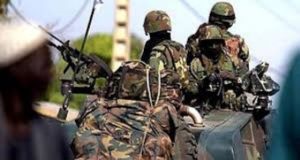 Afrique: entre tentatives et coups d’Etat réussis, la démocratie se cherche