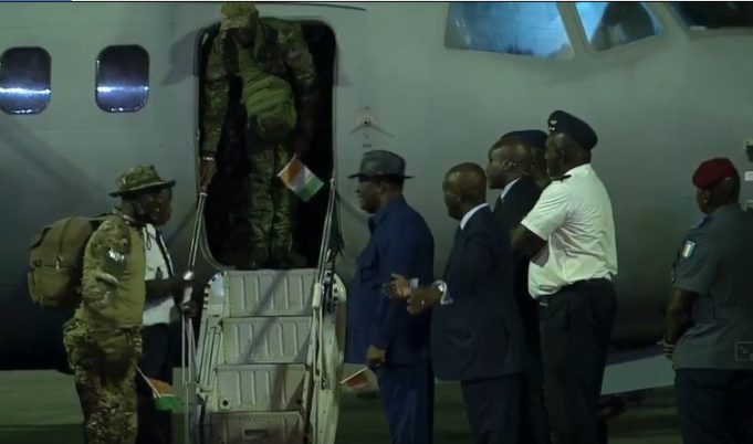 Arrivée des 46 militaires ivoiriens à Abidjan