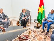 Le Premier ministre, à l’ambassadrice du Canada: «Nous voulons des armes»
