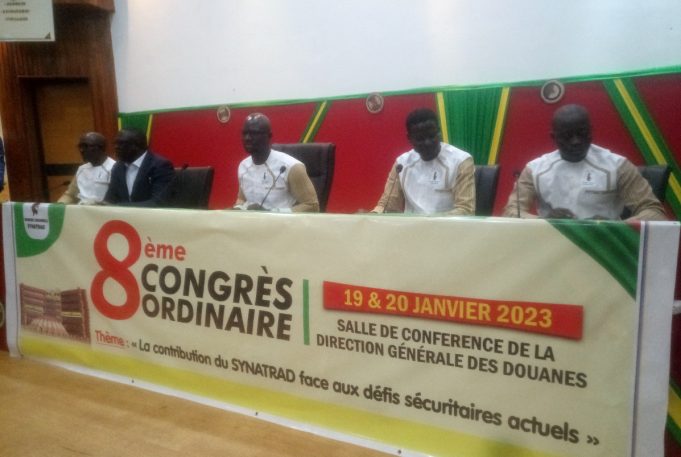 Burkina: le syndicat des Douanes réfléchit sur leur contribution à la lutte contre le terrorisme