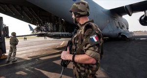 Niger: les derniers soldats français quittent Niamey