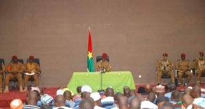 Conduite de la Transition: le Président Ibrahim Traoré échange avec les forces vives des Hauts-Bassins