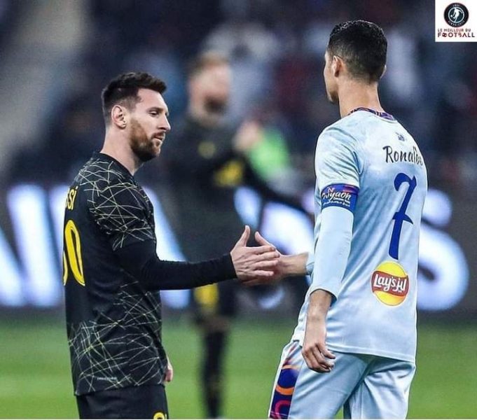 Football: retrouvailles spectaculaires entre Messi et Ronaldo en Arabie Saoudite