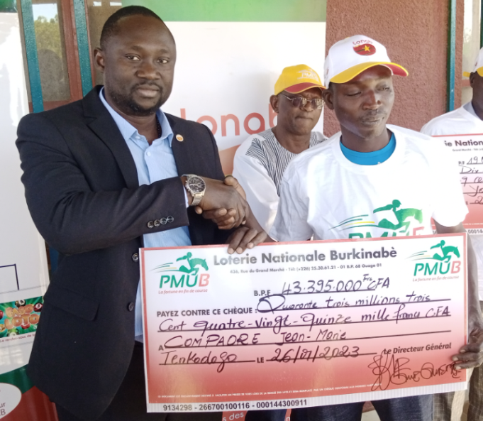 Burkina: un agent des FDS remporte plus de 43 millions F CFA au PMU’B