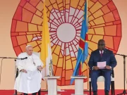 Le pape François arrivé à Kinshasa dénonce le «colonialisme économique»