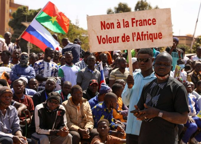 Le Burkina Faso confirme la résiliation du contrat militaire avec la France