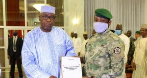 Mali: encore un grain de sable dans la machine électorale!
