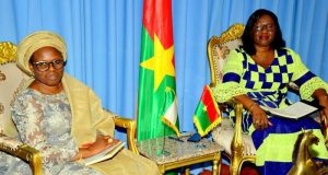 Tueries présumées de pèlerins au Burkina: «…aucune information concrète… qui prouve la véracité des faits» (ministre Rouamba)