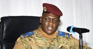Burkina: le capitaine Ibrahim Traoré lancera mardi les activités de l’usine de traitements de résidus miniers